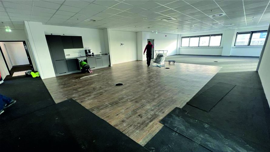 The Rieck logistics building from the inside with offices.