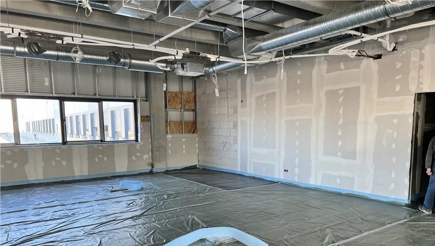 The Rieck logistics building from the inside.